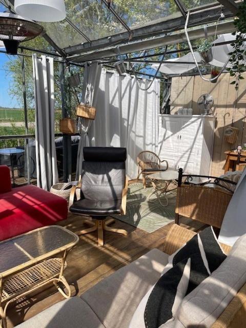 Vrijstaande Accommodatie Glamping De Kas Inn Hank Екстериор снимка