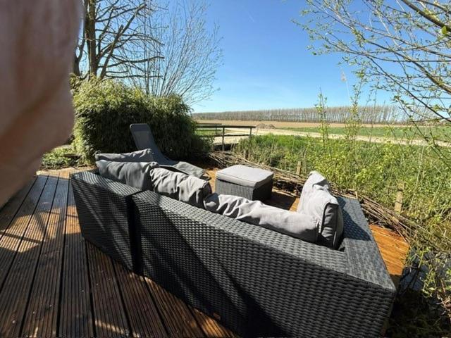Vrijstaande Accommodatie Glamping De Kas Inn Hank Екстериор снимка